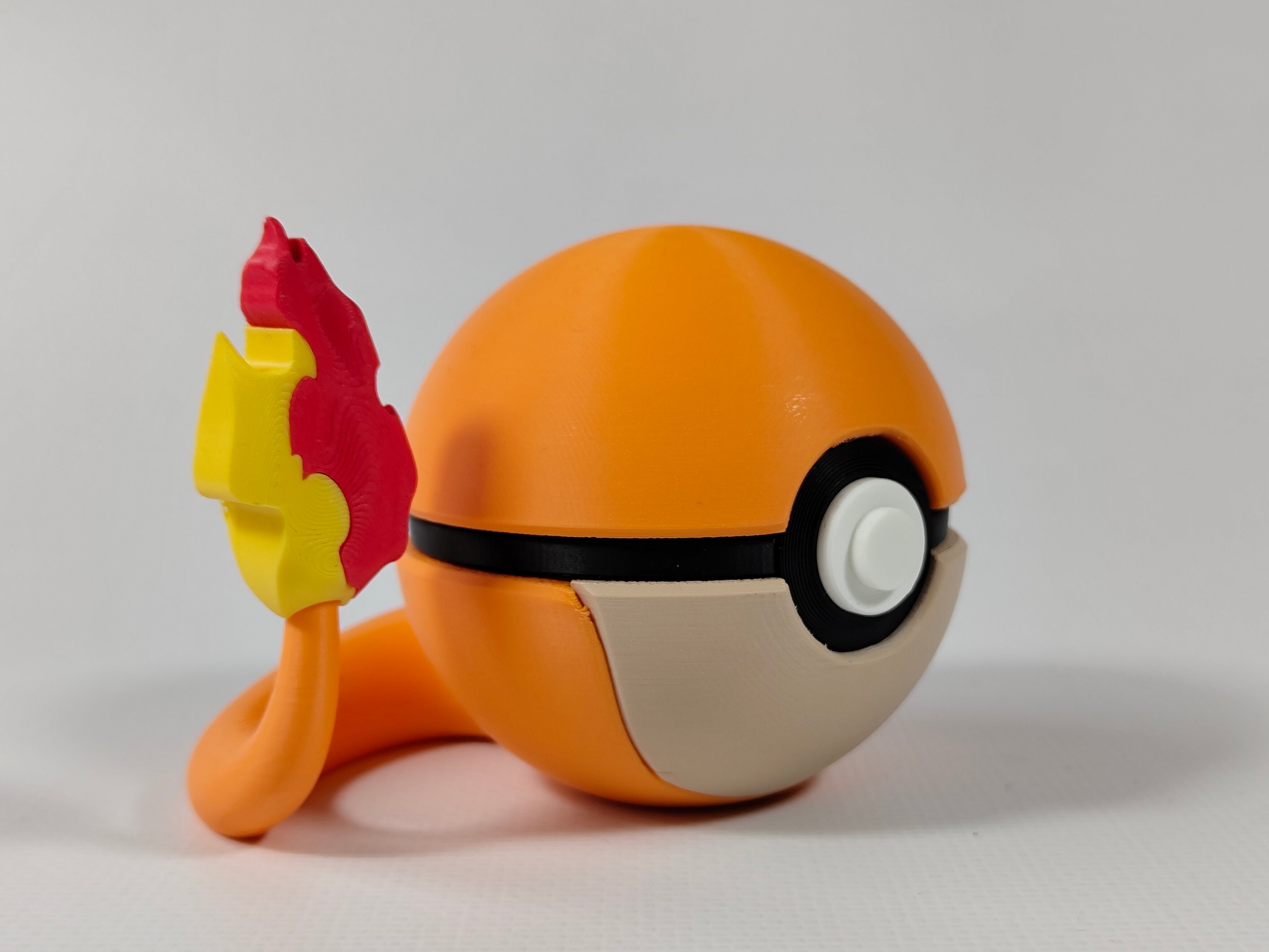 Charmander Pokemon Karakter Figürü